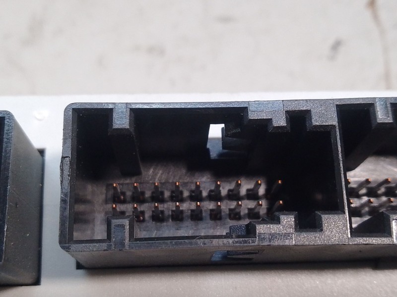 Recambio de modulo electronico para bmw serie 7 (e65/e66) 6.0 cat referencia OEM IAM 61356947121 HW05SW6126 6015004015