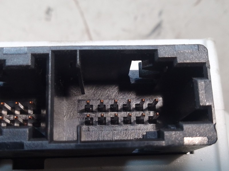 Recambio de modulo electronico para bmw serie 7 (e65/e66) 6.0 cat referencia OEM IAM 61356947121 HW05SW6126 6015004015