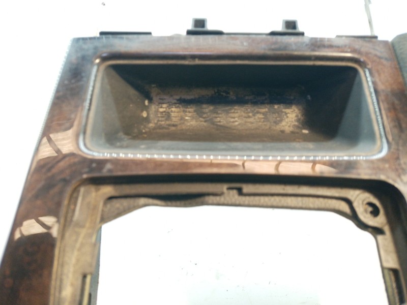 Recambio de consola central tras. para bmw serie 5 berlina (e60) 530d referencia OEM IAM   