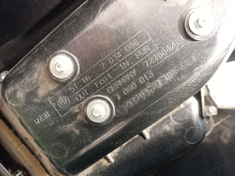 Recambio de consola central tras. para bmw serie 5 berlina (e60) 530d referencia OEM IAM   