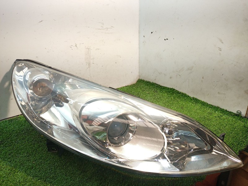 Recambio de faro derecho para peugeot 407 st confort referencia OEM IAM 0301213272 0301213272 0301213272