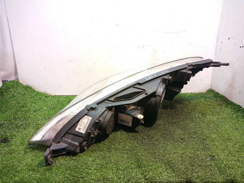 Recambio de faro derecho para peugeot 407 st confort referencia OEM IAM 0301213272 0301213272 0301213272