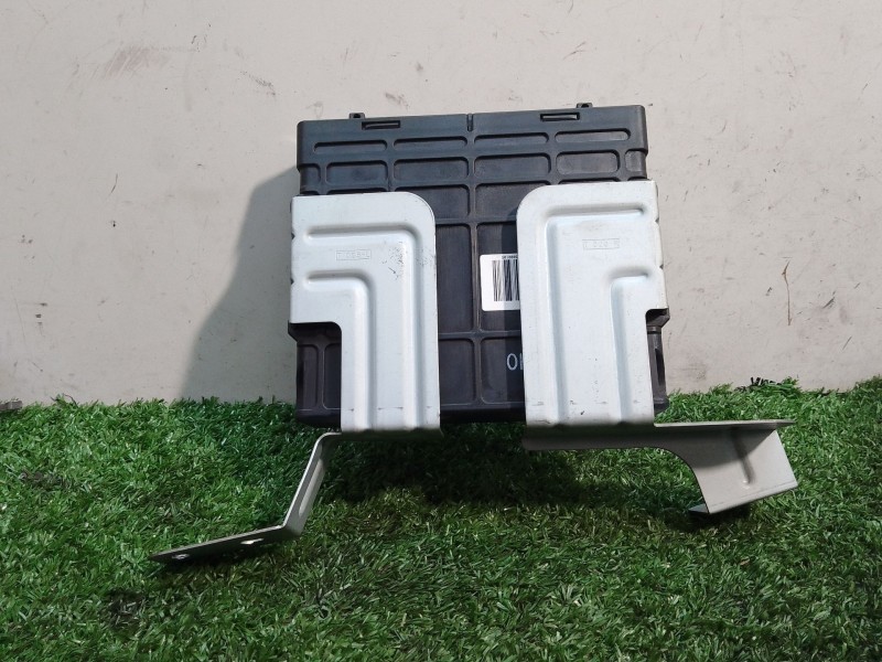 Recambio de centralita cambio automatico para kia carens referencia OEM IAM 9544039930 149104Y 9090930288A0