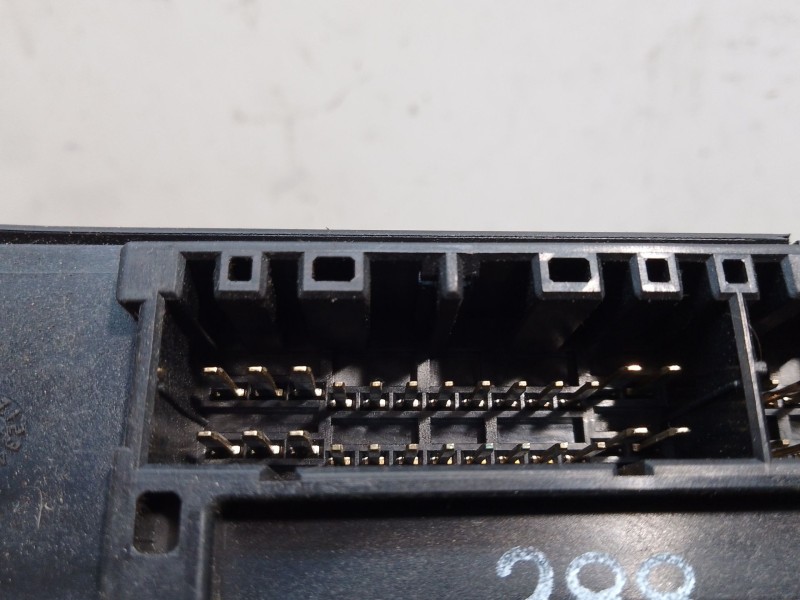 Recambio de centralita cambio automatico para kia carens referencia OEM IAM 9544039930 149104Y 9090930288A0