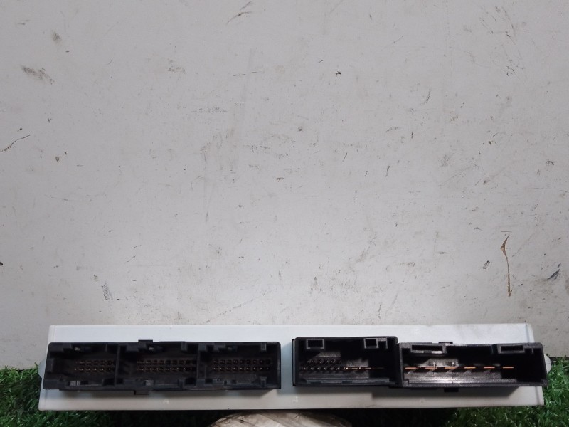 Recambio de modulo electronico para bmw serie 7 (e65/e66) 6.0 cat referencia OEM IAM 6135694712 HW05SW6126 6015005015