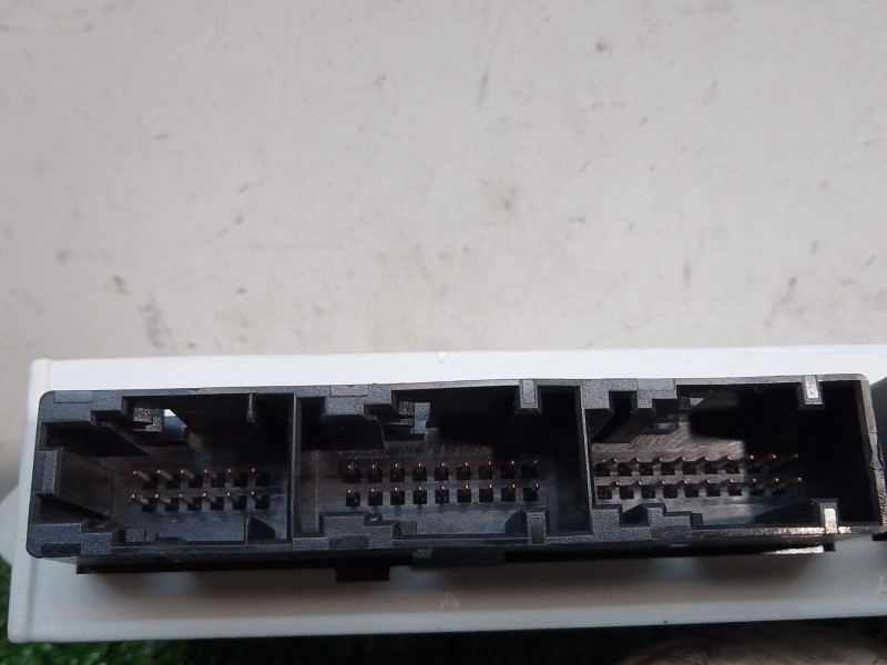 Recambio de modulo electronico para bmw serie 7 (e65/e66) 6.0 cat referencia OEM IAM 6135694712 HW05SW6126 6015005015