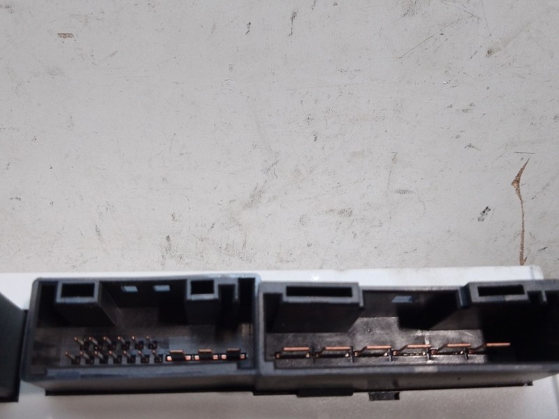 Recambio de modulo electronico para bmw serie 7 (e65/e66) 6.0 cat referencia OEM IAM 6135694712 HW05SW6126 6015005015