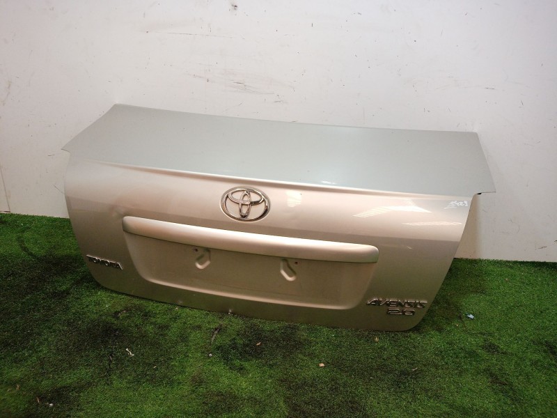 Recambio de tapa maletero para toyota avensis (_t25_) 2.2 d-4d (adt251_) referencia OEM IAM   