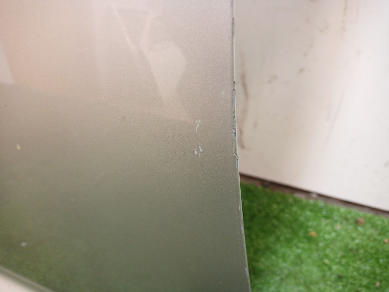 Recambio de puerta delantera izquierda para toyota avensis (_t25_) 2.2 d-4d (adt251_) referencia OEM IAM   