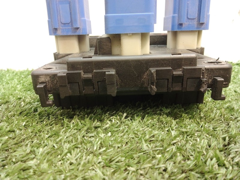 Recambio de caja reles / fusibles para nissan almera i (n15) 1.6 referencia OEM IAM PPT30GF10 PPT30GF10 PBTGF10