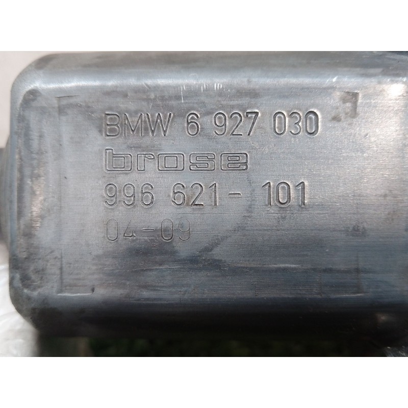 Recambio de motor elevalunas delantero derecho para bmw 1 (e87) 116 i referencia OEM IAM 6927030 996621101 0130822225