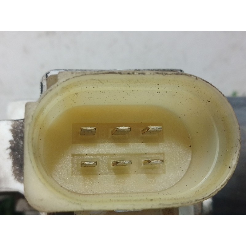 Recambio de motor elevalunas delantero derecho para bmw 1 (e87) 116 i referencia OEM IAM 6927030 996621101 0130822225