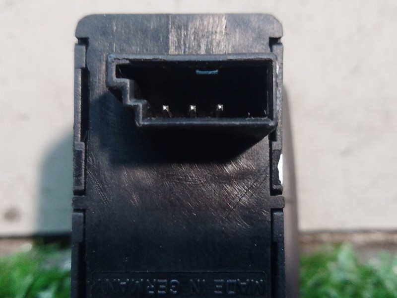 Recambio de mando elevalunas trasero izquierdo para bmw 1 (e87) 116 i referencia OEM IAM 695002AI01  159399132674B