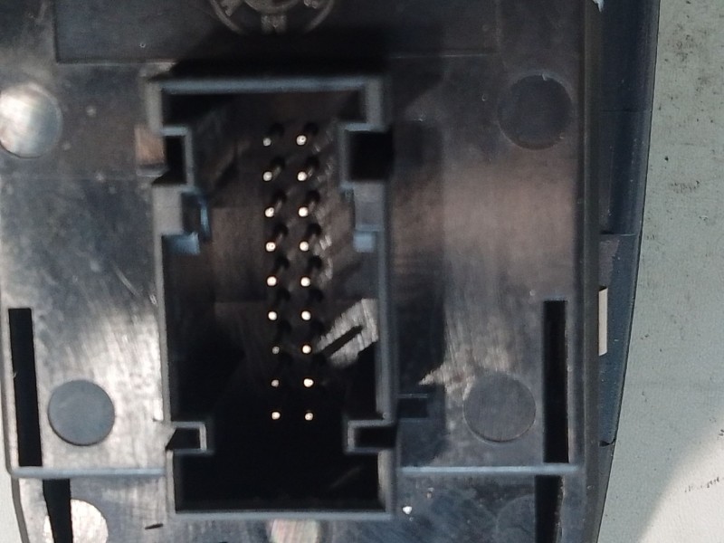 Recambio de mando elevalunas delantero izquierdo para bmw 1 (e87) 116 i referencia OEM IAM 921655805 921655805 18W45K805