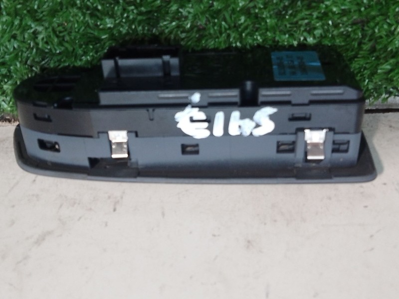 Recambio de mando elevalunas delantero izquierdo para bmw 1 (e87) 116 i referencia OEM IAM 921655805 921655805 18W45K805