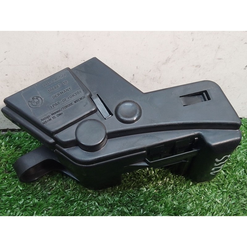 Recambio de caja reles / fusibles para bmw serie 7 (e65/e66) 6.0 cat referencia OEM IAM 61138387573  10688710