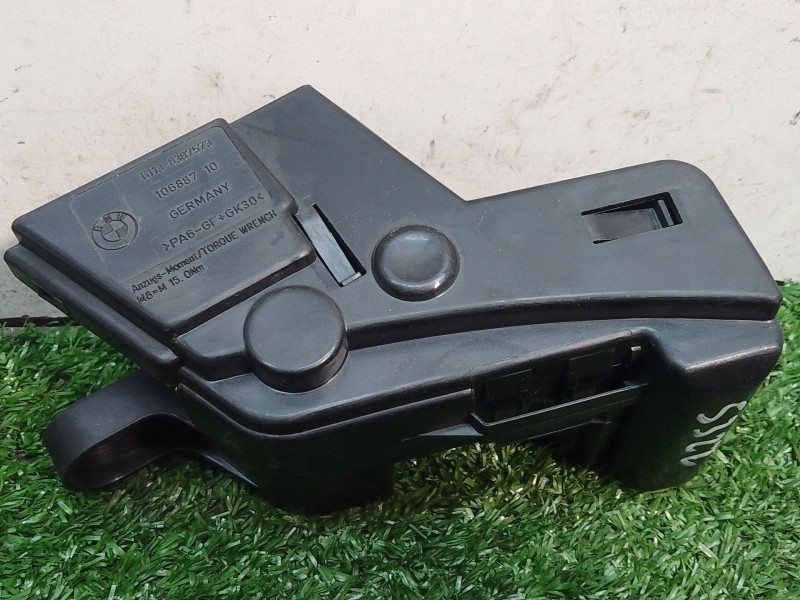 Recambio de caja reles / fusibles para bmw serie 7 (e65/e66) 6.0 cat referencia OEM IAM 61138387573  10688710