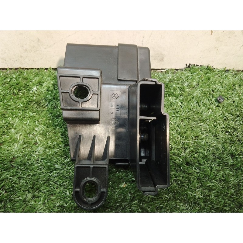 Recambio de caja reles / fusibles para bmw serie 7 (e65/e66) 6.0 cat referencia OEM IAM 61138387573  10688710