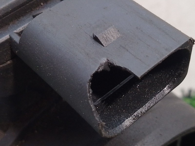 Recambio de caudalimetro para skoda octavia ii (1z3) 1.6 tdi referencia OEM IAM 03L906461 0021496 024011141