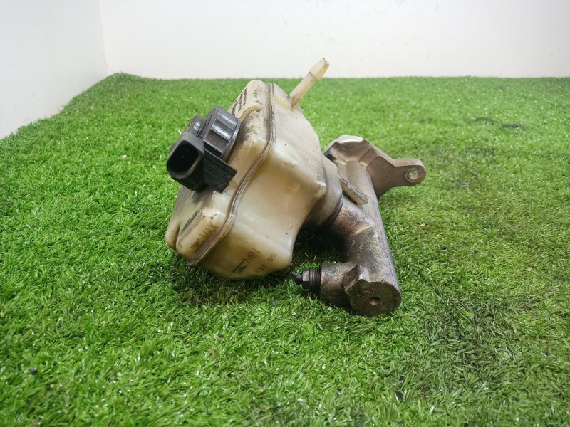 Recambio de bomba freno para audi a3 (8p) 2.0 tdi referencia OEM IAM 1K1611301C 1K1614019B 03350886321