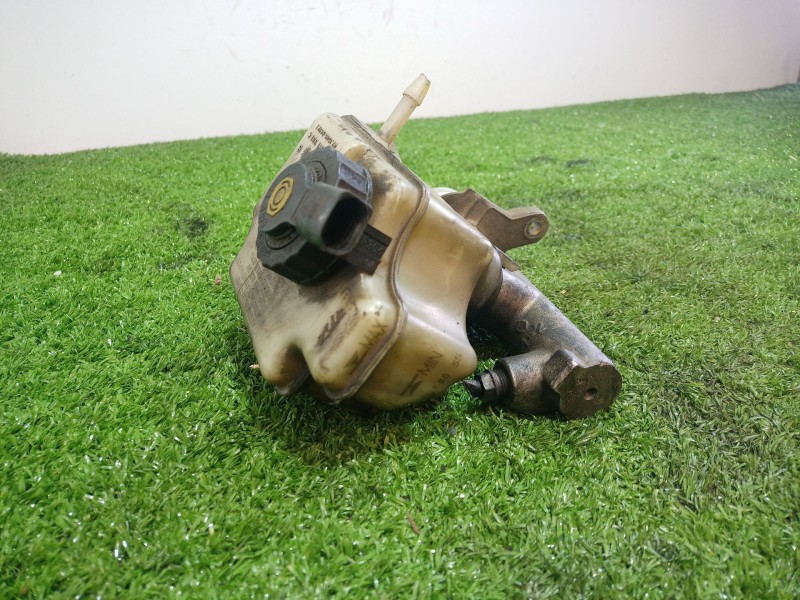 Recambio de bomba freno para audi a3 (8p) 2.0 tdi referencia OEM IAM 1K1611301C 1K1614019B 03350886321