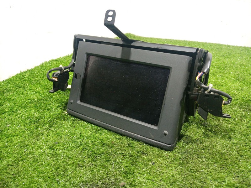 Recambio de pantalla multifuncion para toyota avensis (_t25_) 2.2 d-4d (adt251_) referencia OEM IAM   