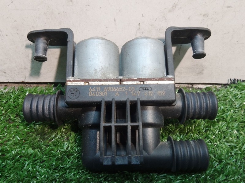 Recambio de valvula intercambio de calefaccion para bmw serie 7 (e65/e66) 6.0 cat referencia OEM IAM 6411690665203 6411690665203