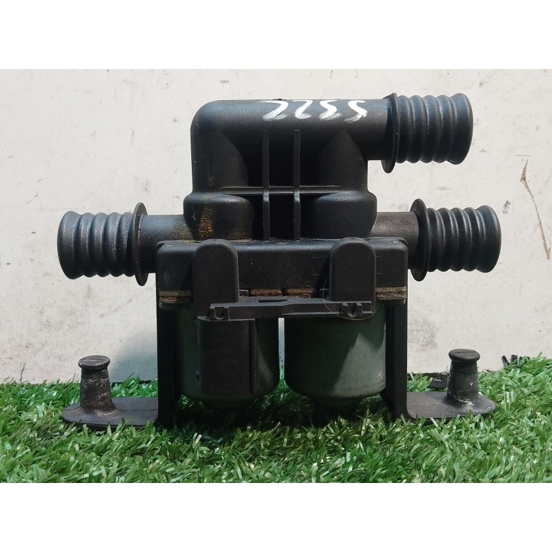 Recambio de valvula intercambio de calefaccion para bmw serie 7 (e65/e66) 6.0 cat referencia OEM IAM 6411690665203 6411690665203