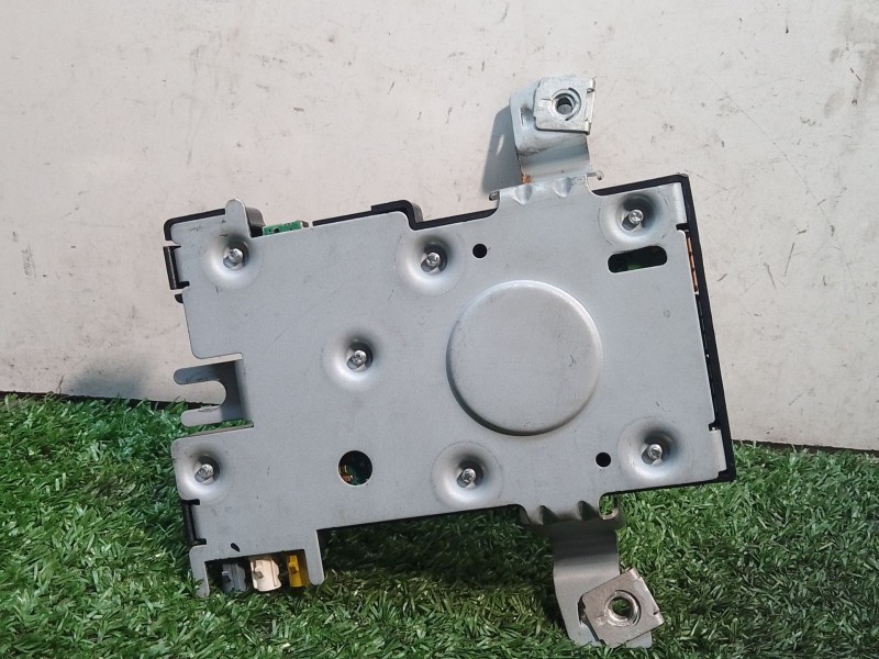 Recambio de modulo electronico para audi a3 (8p) 2.0 tdi referencia OEM IAM 8P4035225 350509SBN2 7617310104