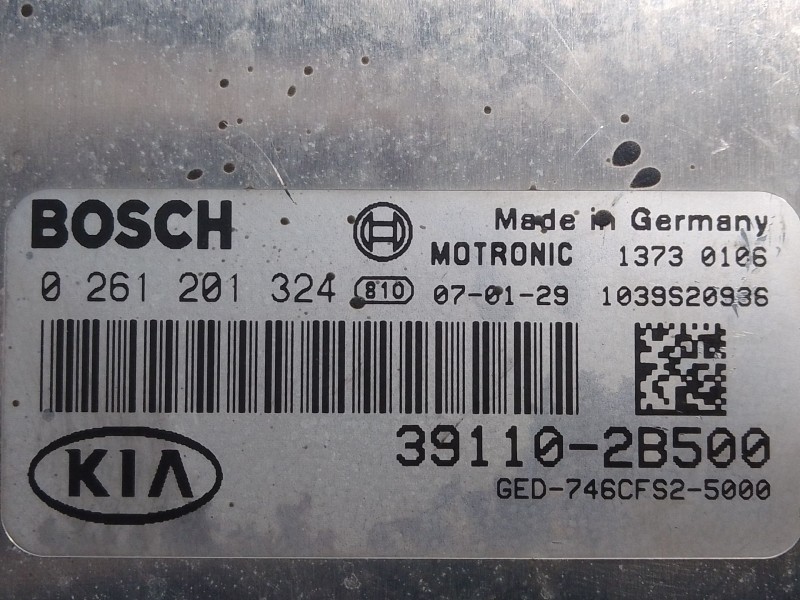 Recambio de centralita motor uce para kia cee´d referencia OEM IAM 0261201324 1039S20936 391102B500