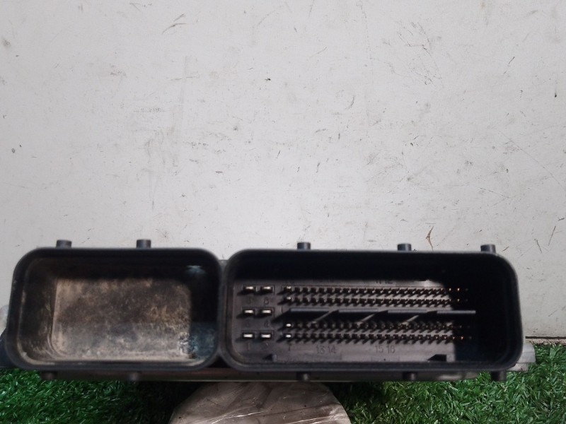 Recambio de centralita motor uce para kia cee´d referencia OEM IAM 0261201324 1039S20936 391102B500