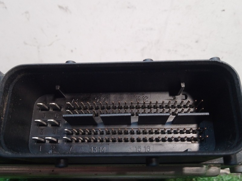 Recambio de centralita motor uce para kia cee´d referencia OEM IAM 0261201324 1039S20936 391102B500