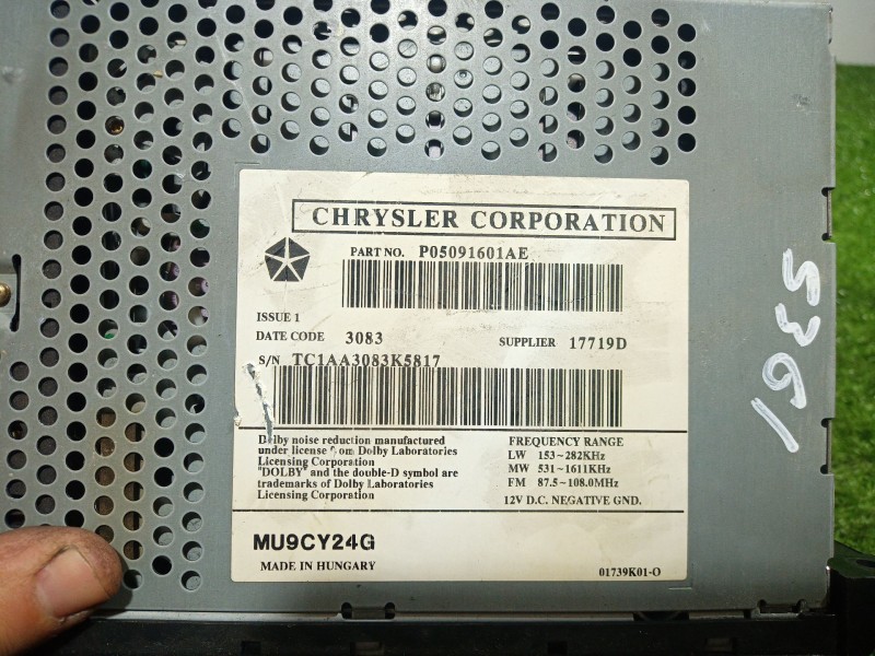 Recambio de sistema audio / radio cd para chrysler voyager (rg) referencia OEM IAM P05091601AE MU9CY24G P05091601