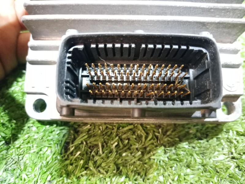 Recambio de centralita motor uce para daewoo kalos 1.4 cat referencia OEM IAM 96417550 96417550 96417550