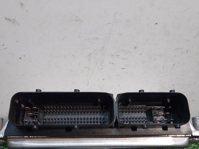 Recambio de centralita motor uce para seat ibiza (6l1) 1.4 tdi referencia OEM IAM 0281012708 1039S11627 045906019BQ