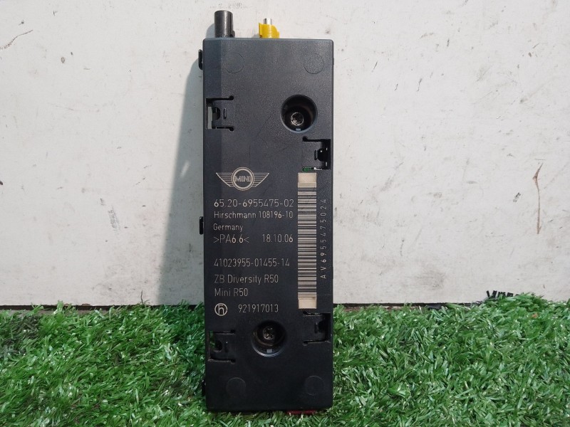 Recambio de amplificador antena para mini mini (r50, r53) one referencia OEM IAM 6520695547502 921917013 410239550145514