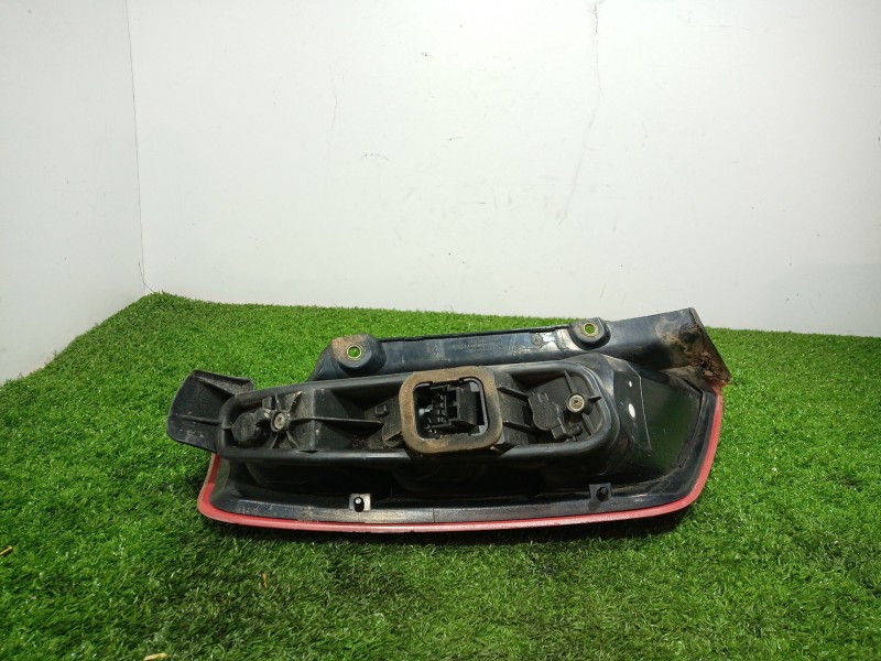 Recambio de piloto trasero derecho para fiat punto (199_) 1.3 d multijet referencia OEM IAM   