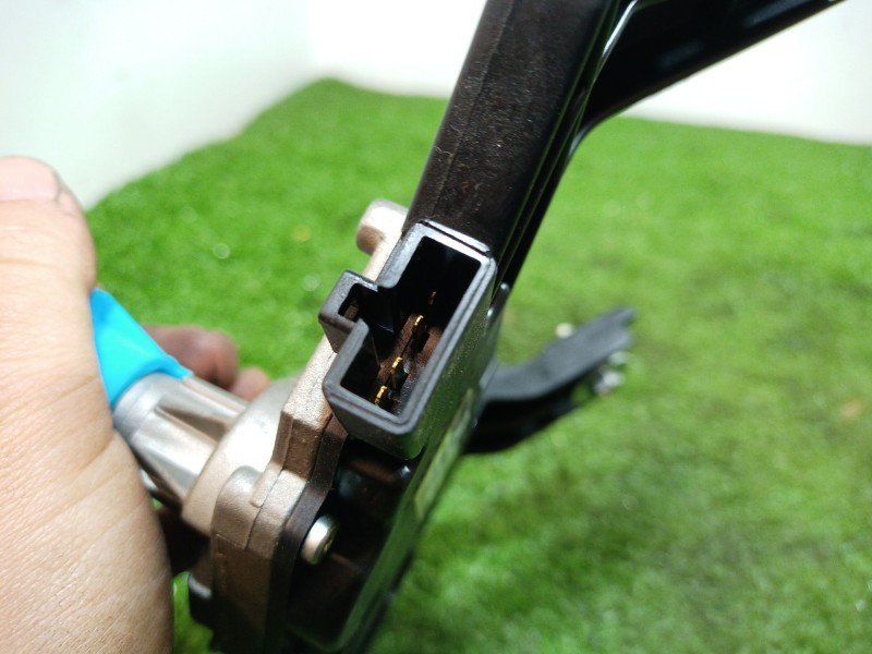 Recambio de motor limpia trasero para kia cee´d referencia OEM IAM 987001H000 F00S2B4051 ADOF00S2B2172