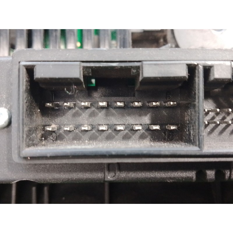 Recambio de mando calefaccion / aire acondicionado para audi a3 (8p) 2.0 tdi referencia OEM IAM 8P0820043M 8P0820043M 4122060180