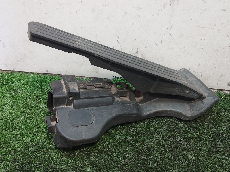 Recambio de pedal acelerador para audi a3 (8p) 2.0 tdi referencia OEM IAM 1K1721503L 1K1721503L 6PV00860000
