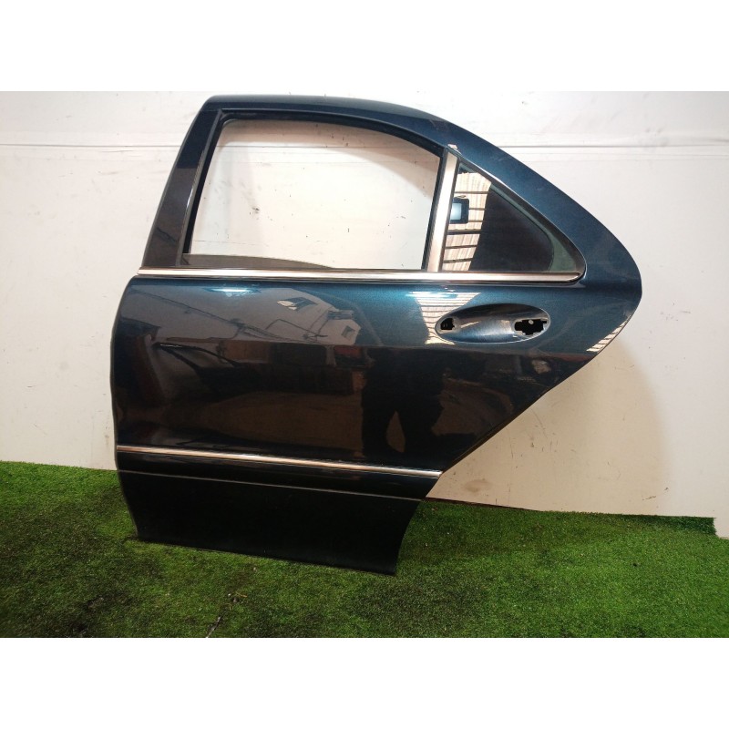 Recambio de puerta trasera izquierda para mercedes-benz clase s (w220) berlina 3.2 cdi cat referencia OEM IAM   