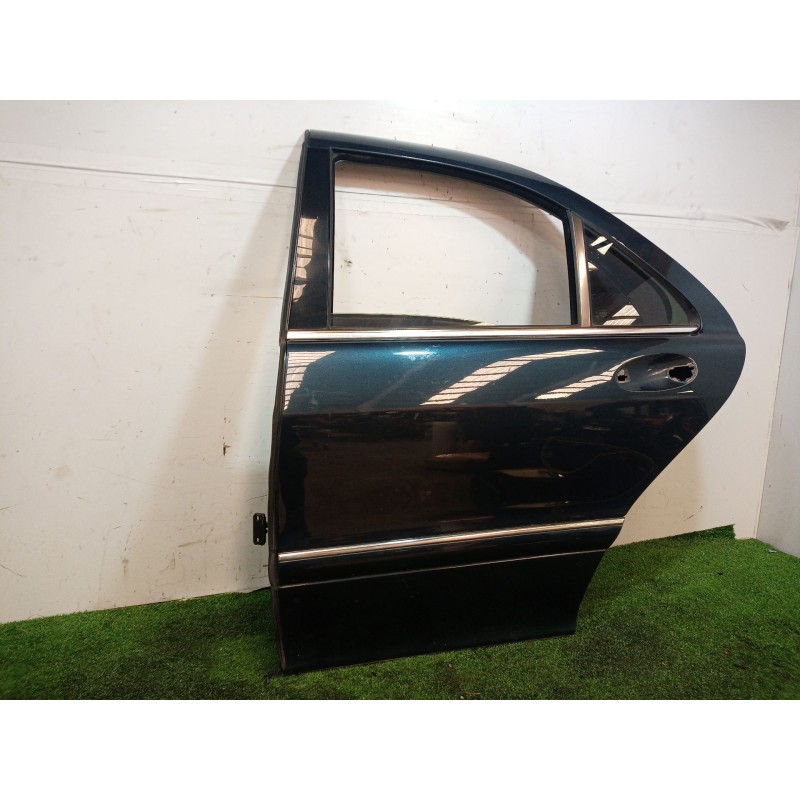 Recambio de puerta trasera izquierda para mercedes-benz clase s (w220) berlina 3.2 cdi cat referencia OEM IAM   