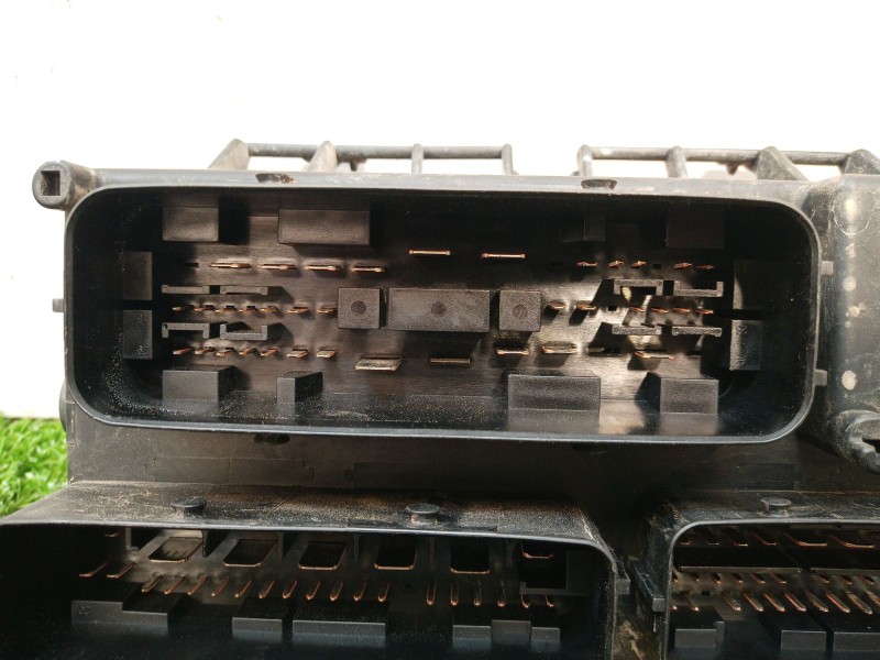 Recambio de caja reles / fusibles para fiat punto (199_) 1.3 d multijet referencia OEM IAM 51775622DS 51775622DS 51775622