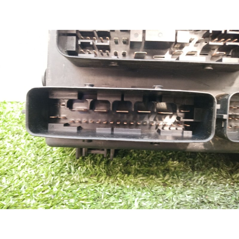 Recambio de caja reles / fusibles para fiat punto (199_) 1.3 d multijet referencia OEM IAM 51775622DS 51775622DS 51775622