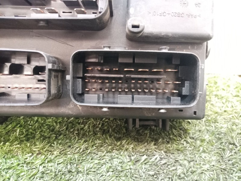 Recambio de caja reles / fusibles para fiat punto (199_) 1.3 d multijet referencia OEM IAM 51775622DS 51775622DS 51775622