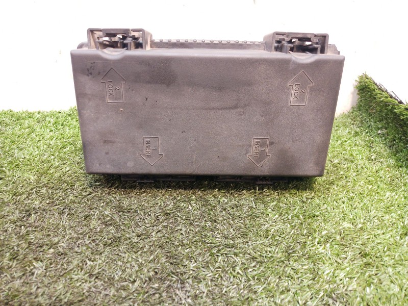 Recambio de caja reles / fusibles para fiat punto (199_) 1.3 d multijet referencia OEM IAM 51775622DS 51775622DS 51775622