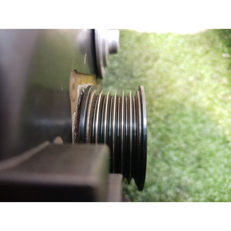 Recambio de alternador para bmw serie 7 (e65/e66) 6.0 cat referencia OEM IAM 752360602 1142752021402 01220AA160