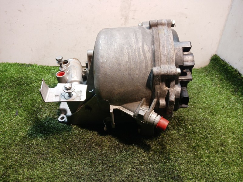 Recambio de alternador para bmw serie 7 (e65/e66) 6.0 cat referencia OEM IAM 752360602 1142752021402 01220AA160