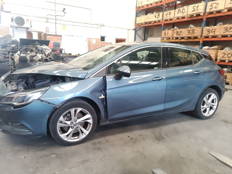 opel astra k (b16) del año 2016