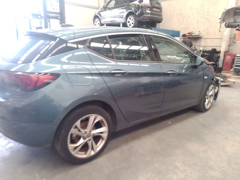 opel astra k (b16) del año 2016